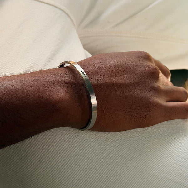 Personalized Classic Bracelet - The Timeless Gift for Every Occasion