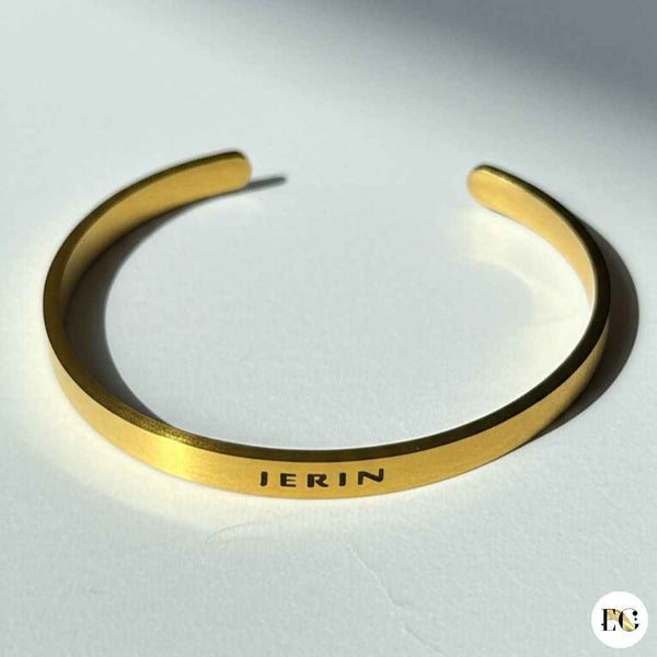 Personalized Classic Bracelet - The Timeless Gift for Every Occasion - Enchain Gifts