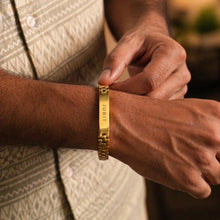 Imperial Name Bracelet – Luxury Gold Link Edition