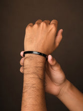 Black Vertex Bracelet - 1 year warranty
