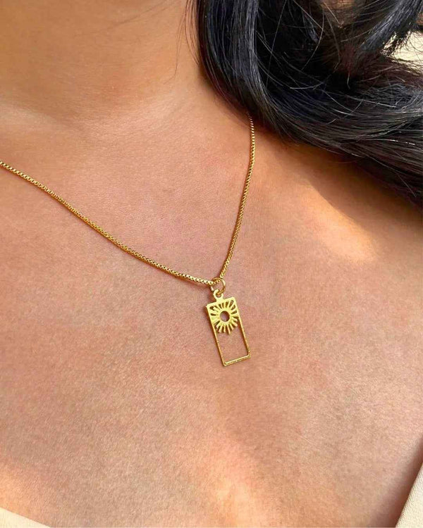 Minimalist Sunbeam Pendant - Enchain Gifts